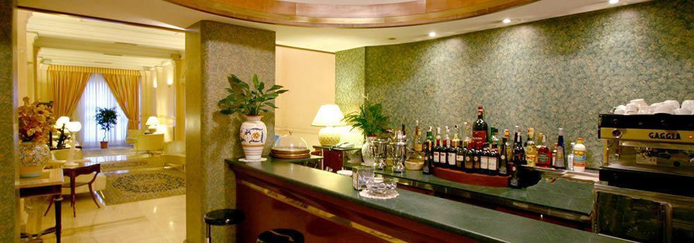 Hotel Laurentia Roma Esterno foto