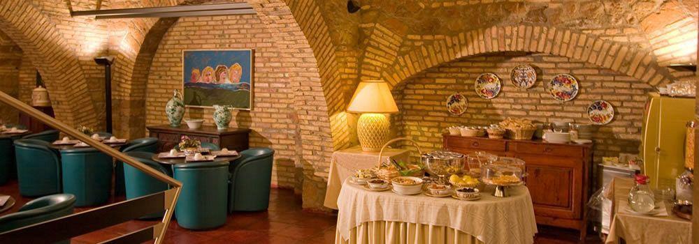 Hotel Laurentia Roma Esterno foto